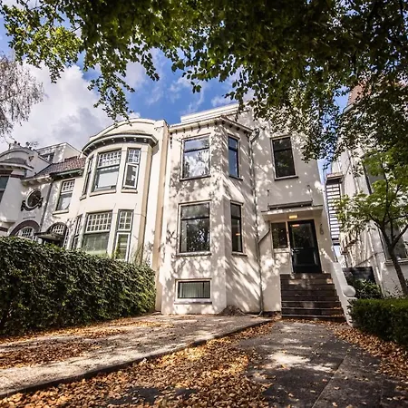 Distinct 2 Bedroom Serviced 84m2 -vp2d- *