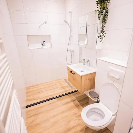 Distinct 2 Bedroom Serviced 84m2 -vp2d- 公寓 鹿特丹